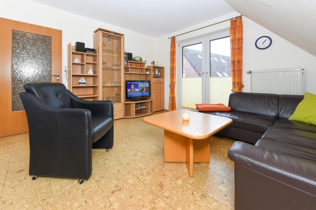 Ferienwohnung Juist Inselhaus Am Deich Neuharlingersiel Esterno foto